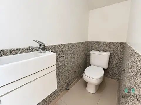 Depto Tipo Casa en Venta de 3 dormitorios
