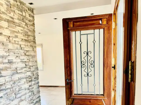 Casa en Venta al Oeste