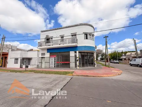 Local en Alquiler Via Pública