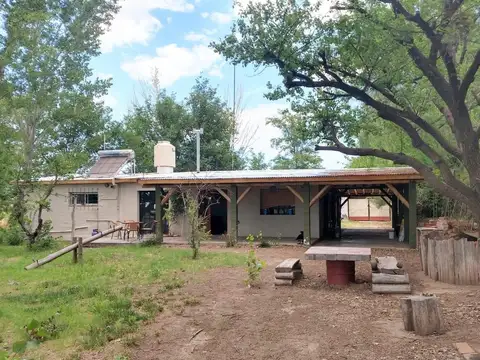 Quinta en venta - 4 Dormitorios 2 Baños - Cochera - 150.000mts2 - San Rafael