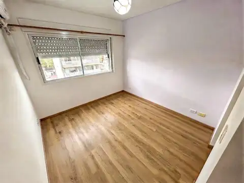 Departamento en Alquiler en Flores, $ 1.080.000