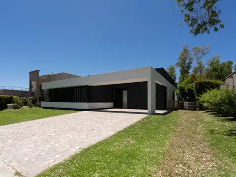 Reserva los cardales km 100