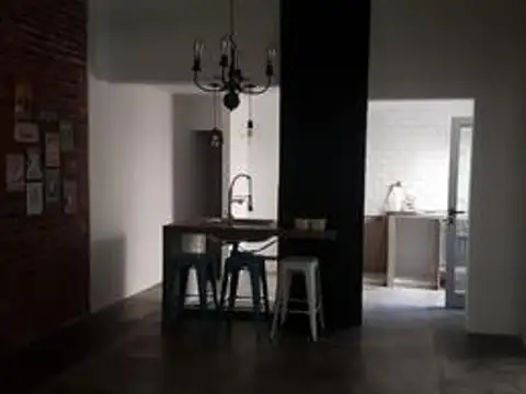Depto Tipo Casa 3 ambientes con 2 baños