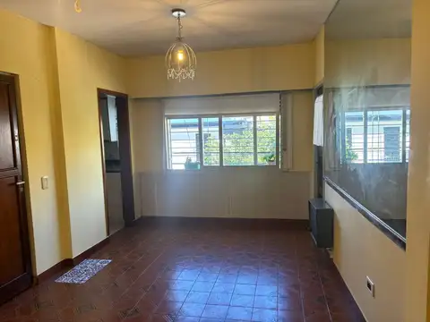 25 De Mayo 300, Piso 2