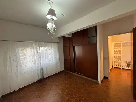 Departamento en venta de 3 Ambientes en Quilmes Centro, Excelente ubicación 