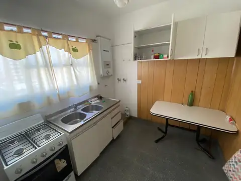 Departamento en Venta en Caballito Sur, USD 95.000