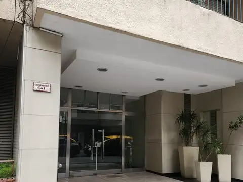 Departamento en Venta   Caballito / 2 Ambientes / Muy cómodo y luminoso / todos los transportes.