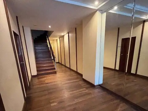 Arcos 2700, Piso 7°