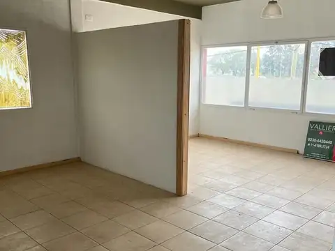 Oficina en Alquiler en Pilar, $ 600.000