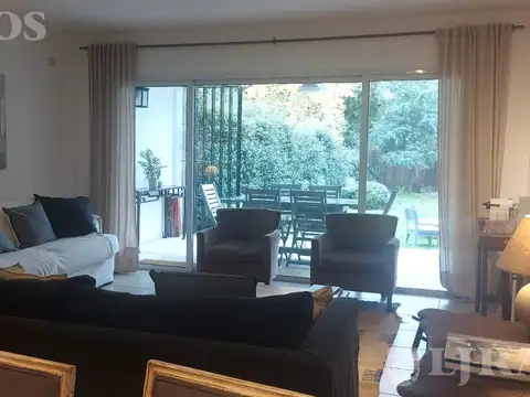 Casa en Alquiler al Este