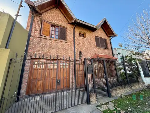 Casa en Venta en Turdera, USD 160.000