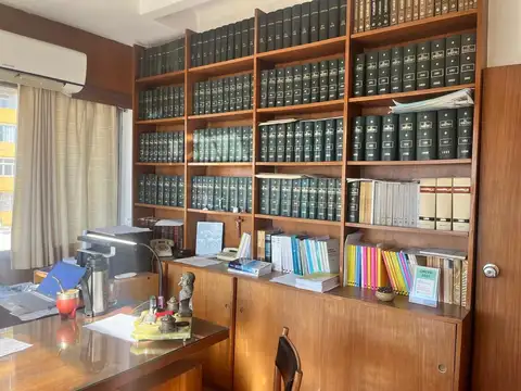 Oficina en Venta 30 años