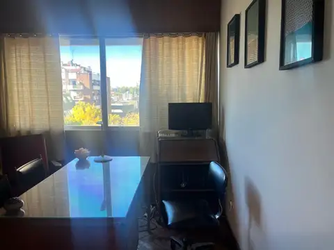 Oficina en S.Isi.-Centro