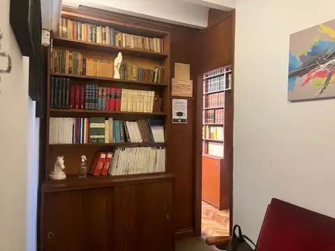 Martin y Omar e/Cosme Beccar y Rivadavia