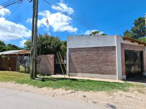 Casa en Venta en Glew, USD 56.000