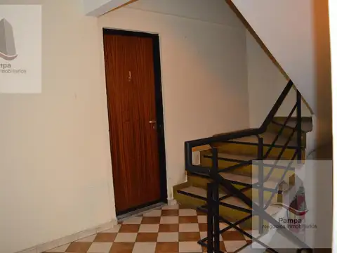 Departamento en Alquiler en Echesortu, $ 350.000