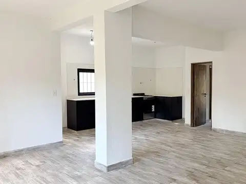 Casa 3 ambientes con 2 baños