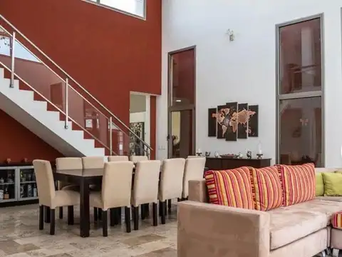 Casa en Venta en Merlo, USD 560.000