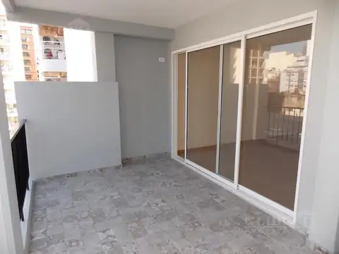 Venta Semipiso 4 ambientes a Estrenar Balcón aterrazado 2do piso -  Flores - Cochera Opcional