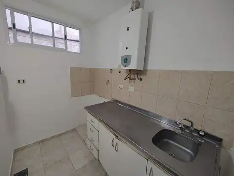 Depto Tipo Casa 2 ambientes con 1 baño