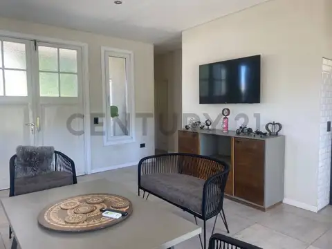 Casa en Alquiler de 3 dormitorios