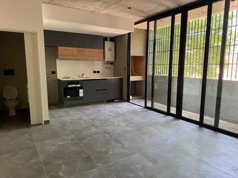 Depto Tipo Casa en Venta en Monte Castro, USD 259.500