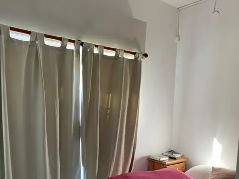 Casa en Alquiler con 1 cochera