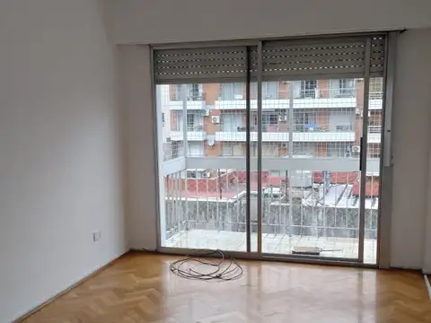 Laprida 1200, Piso 5