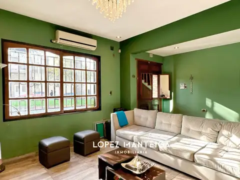 Casa en Venta en Flores Sur, USD 420.000