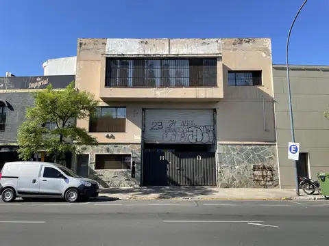 ¡Venta! Amplio Galpón en Bv Mitre ¡Con Escritura!