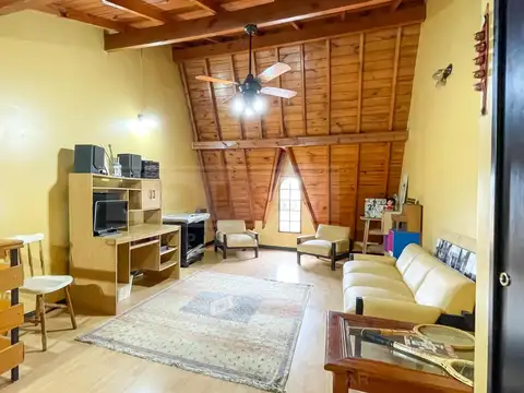 Casa en Venta en Olivos Uzal / Panamericana, USD 230.000