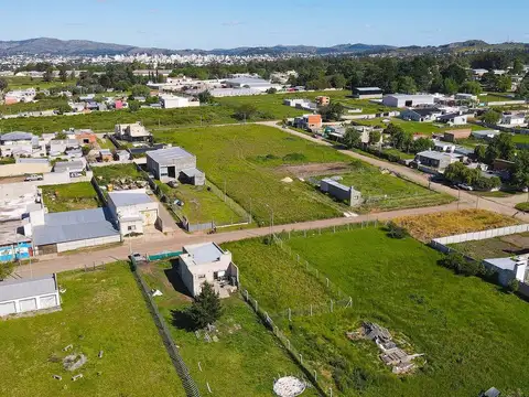 LOTE EN VENTA CON SERVICIOS TANDIL