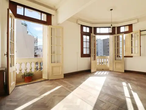 Departamento en alquiler 5 ambientes en Balvanera