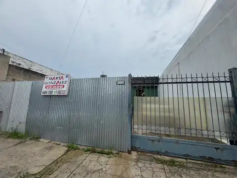 Palomar, galpón o taller