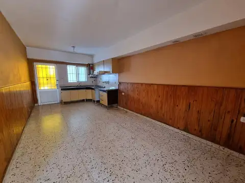 Roque Saenz Peña 3500