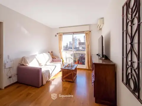VENTA | PERMUTA - Departamento en Abasto de 2 dormitorios, Balcón y Cochera