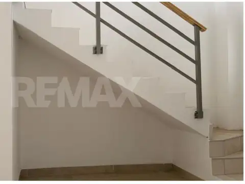 Depto Tipo Casa 4 ambientes con 1 baño