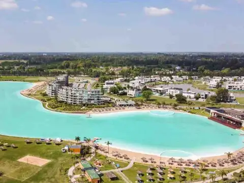 LOTE 938,  TERRALAGOS, 801m2