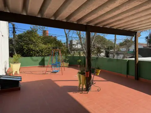 Teniente Coronel Manuel Rico 400, Piso 0