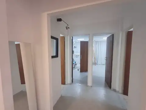 Oficina en Alquiler Temporal 44 años