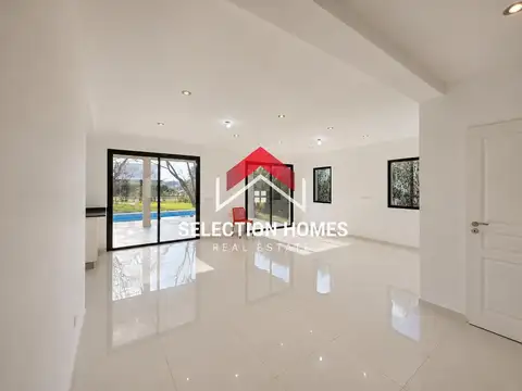 Casa 5 ambientes con 2 baños