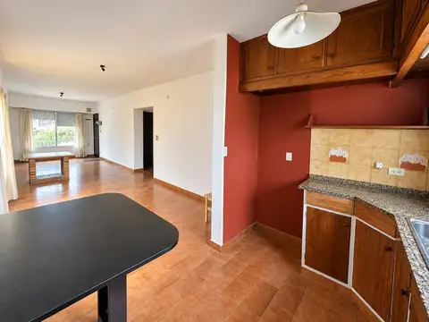VENTA - CASA 3 DORMITORIOS PLANTA ALTA - BARRIO BELGRANO