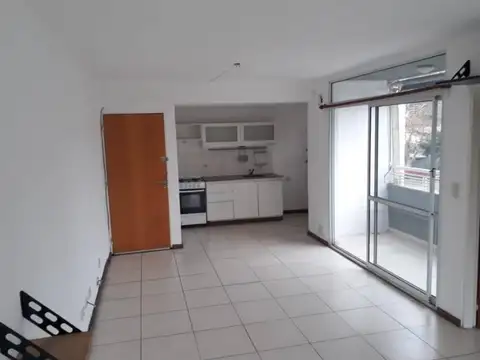 VENTA MONOAMBIENTE CON COCHERA ECHESORTU ROSARIO