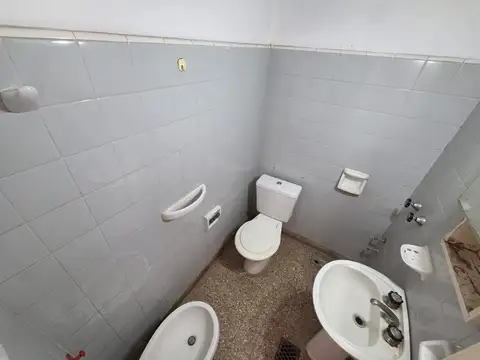 Depto Tipo Casa en Venta 51 años