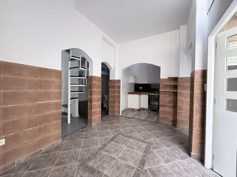 Depto Tipo Casa en Venta en Agronomía, USD 159.000