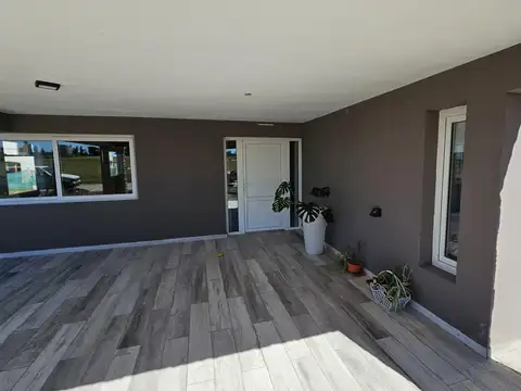 Casa en Venta en Aquavista, USD 225.000