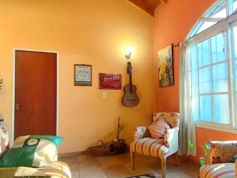 Casa en Venta en Berazategui, USD 230.000