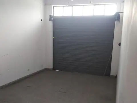 Local Comercial y Dpto 4 Amb. 300 m² Edificados - En Block - Tablada