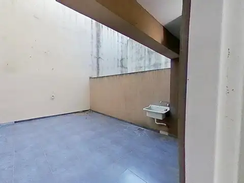 Depto Tipo Casa 2 ambientes con 1 baño