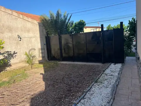 Century21Lopez Vende Duplex en Barrio Privado Garden House Apto Credito Hipotecario